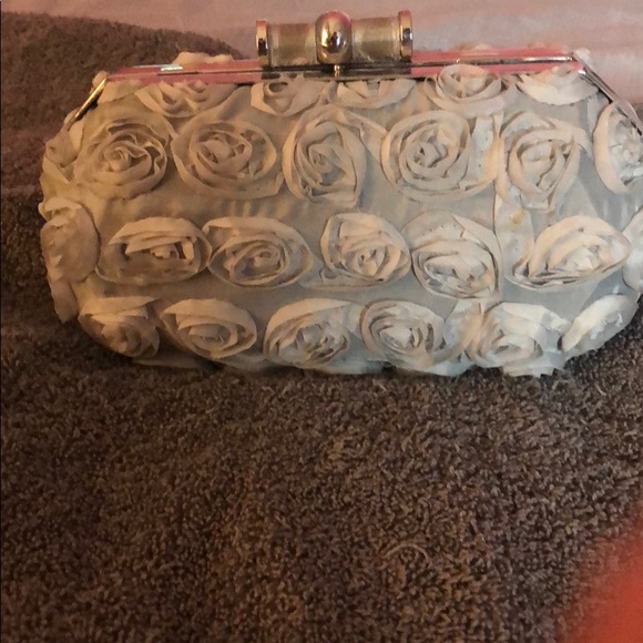 Round Mini Purse - Picture 2 of 2